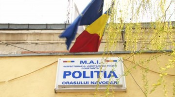 Cercetaţi pentru furt